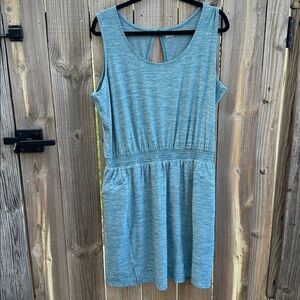 Duluth Trading Co Teal Dress with Shorts Size Large